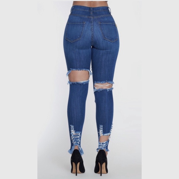 Distressed Skinny - Picture 4 of 5